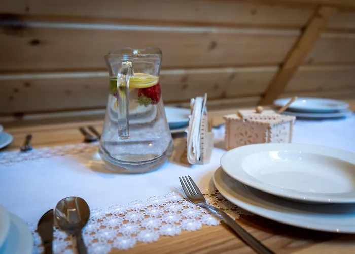 בית הארחה Na Klinie 3*