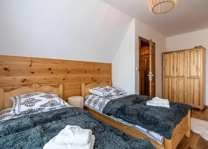 Na Klinie בית הארחה